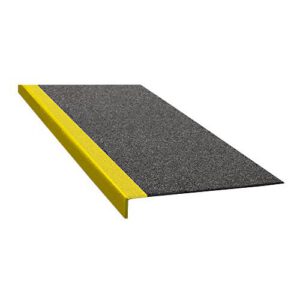 Stiklšķiedras pretslīdēšanas leņķis kāpnēm, melns ar dzeltenu sānu malu, 230x1000x30mm