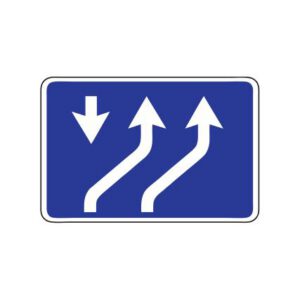 Nr.720/Braukšanas virzieni joslās, 1050x700mm, 2. atstarošanas klase