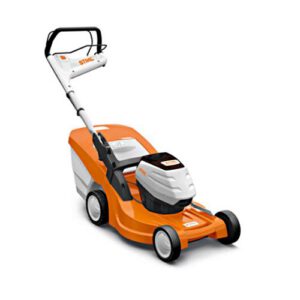 Bezvadu zāles pļāvējs ar savākšanas grozu STIHL RMA 448 TC ar akumulatoru AP 300 un lādētāju AL 300