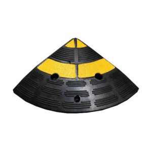 Kabeļsarga (pandusa) gumijas gala elements, 300x300x100mm