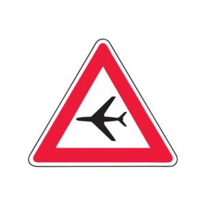 Brīdinājuma zīme Nr.129/Zemu lidojošas lidmašīnas, 1200x1200mm, 1. atstarošanas klase