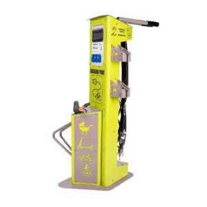 Velosipēdu remonta/uzlādes stacija ar rokas pumpi un statīvu (cinkota un krāsota RAL tonī)