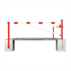 Horizontāli grozāma barjera (ar metāla trosi) ar atbalsta stabu (ar euro-profila cilindra slēdzeni), 6000mm (betonējama) [SCH]